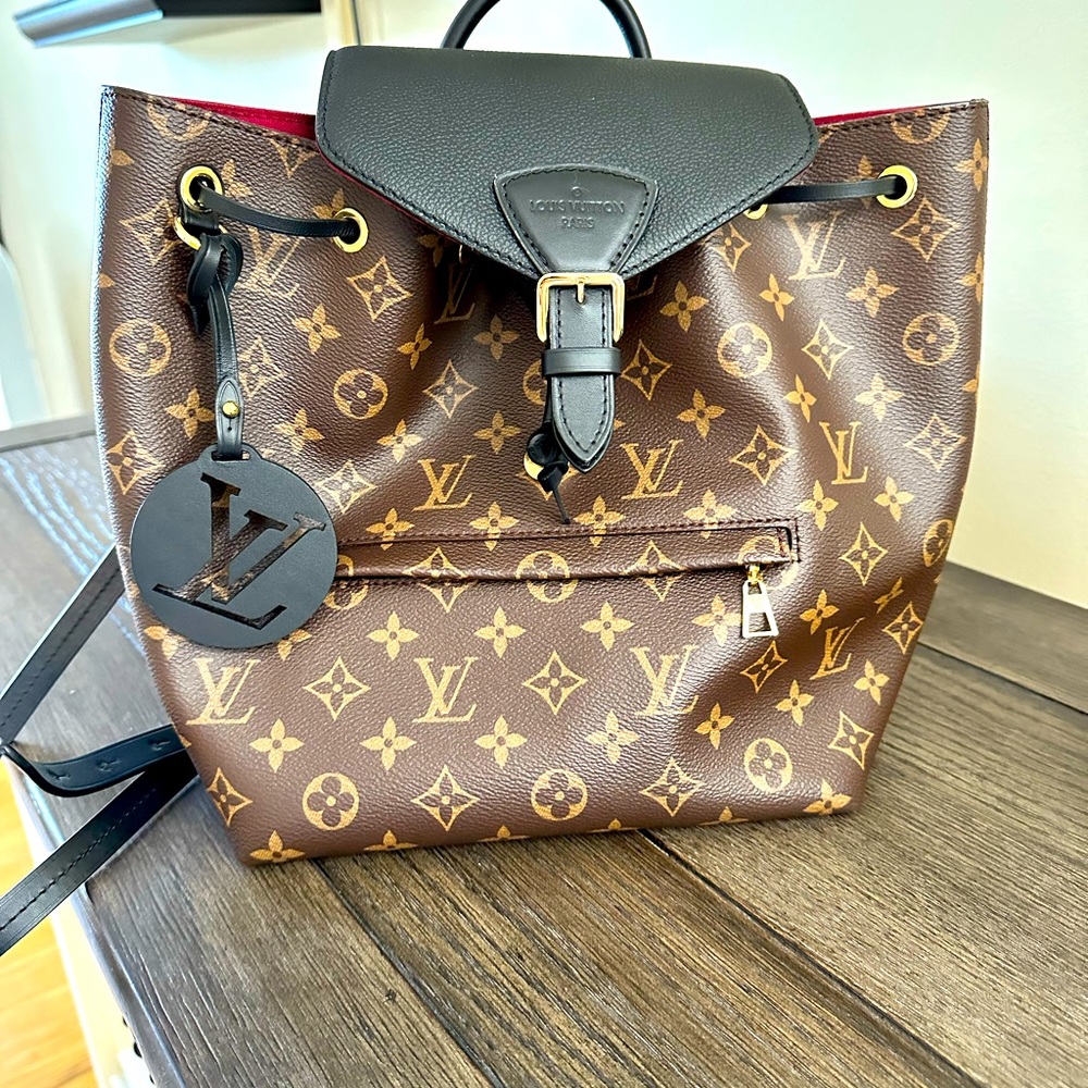Like New Louis Vuitton Montsouris PM Backpack